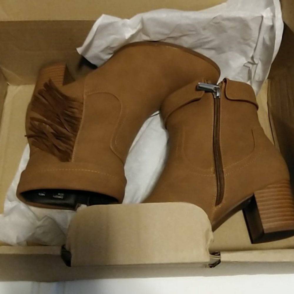 The Christy Bootie - Picture 6 of 7